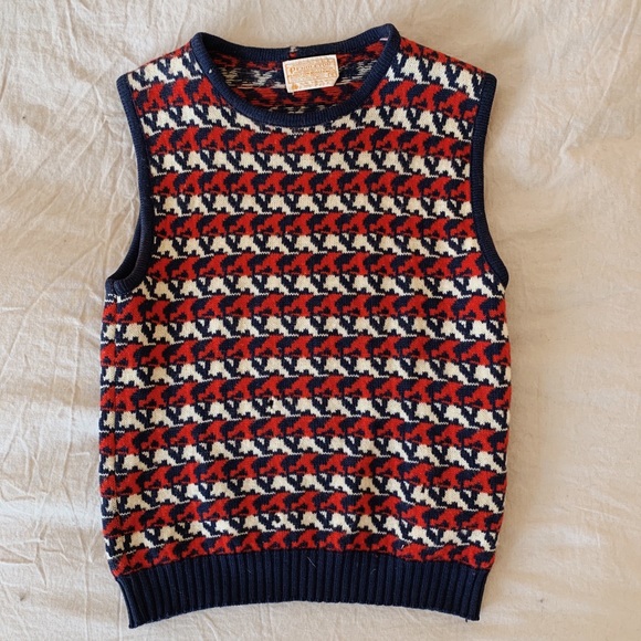 Pendleton Sweaters - Vintage Pendleton 100% Wool Knit Vest